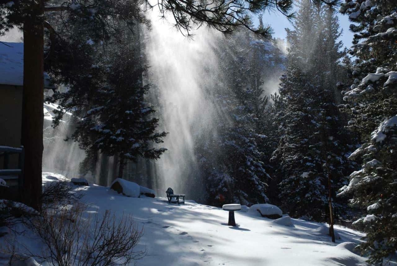 Romantic Riversong Inn Estes Park Exterior photo